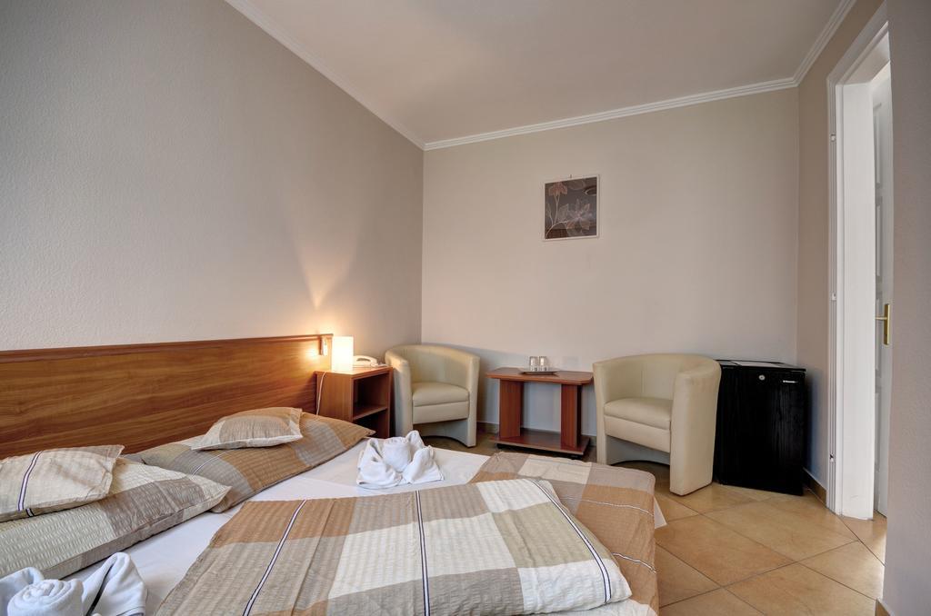 Hotel Róz Szentendre Habitación foto